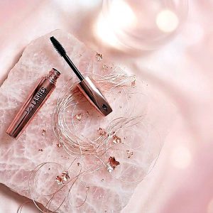مسكرة LASHES ½ فلات لاي